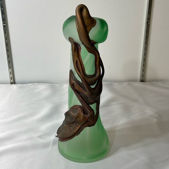 Handmade Blown Glass Vase Bulb Green3D MetalEngraved